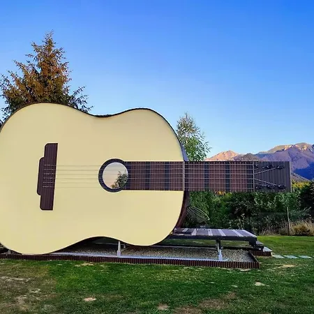 Holiday home Guitar House - Symphony Risnov